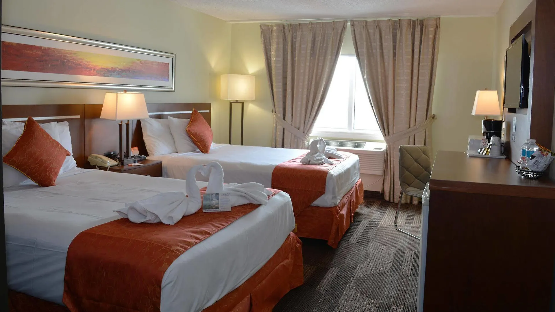 Bedfort Inn & Suites Edmonton 3*,