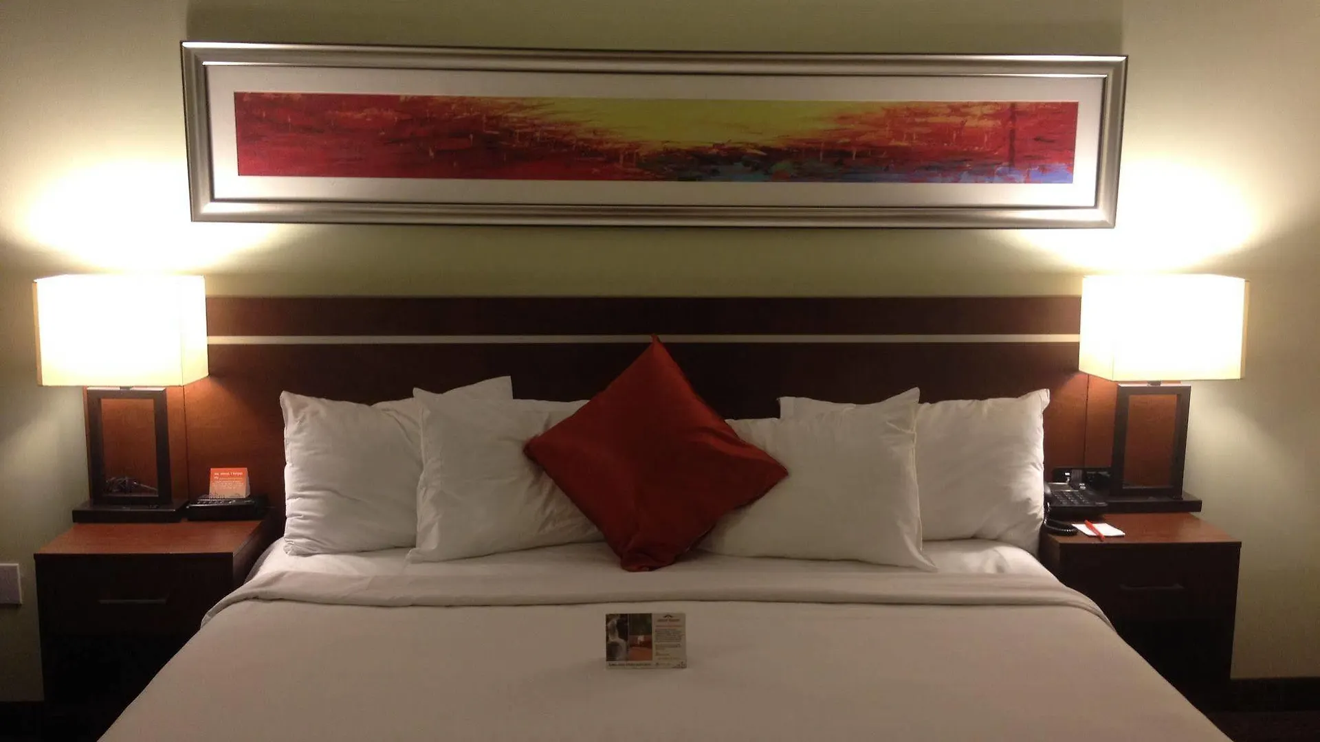 Hotel Bedfort Inn & Suites Edmonton